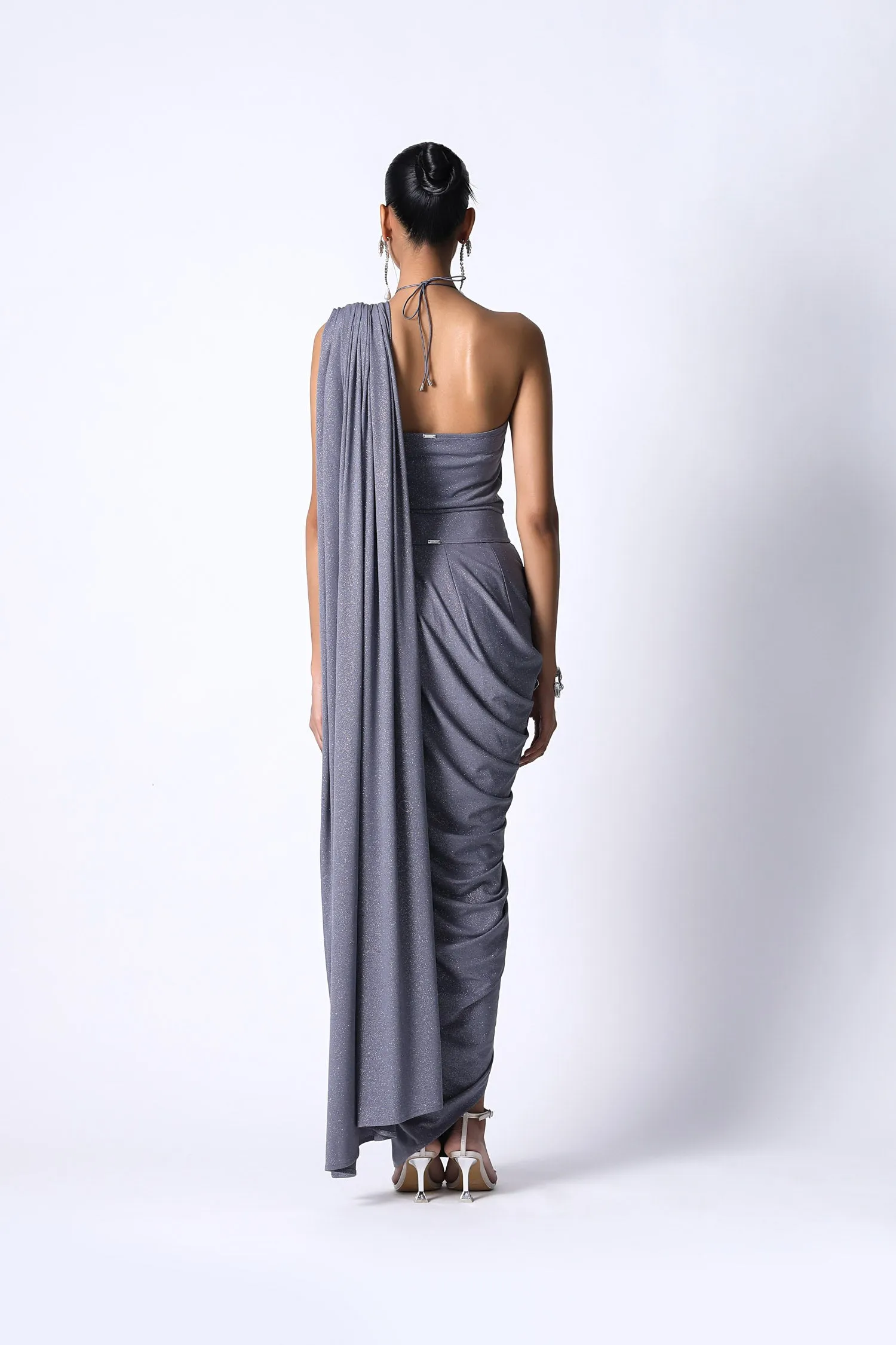 A Line Halter Top with Star Sari