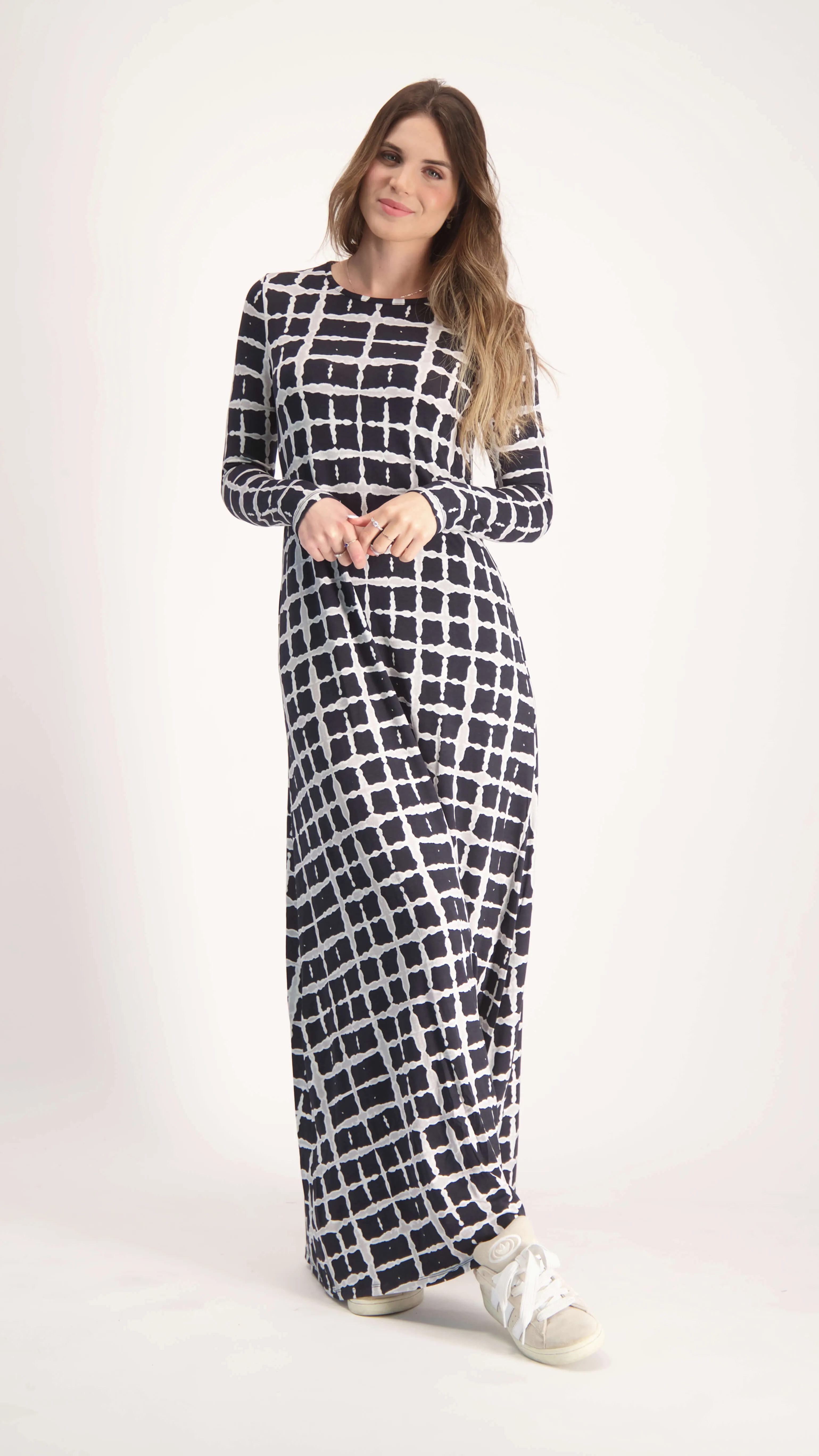 A-line Maxi Dress / Black & Grey Squares