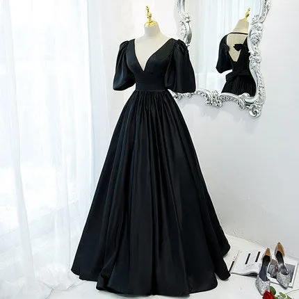 A line Short Sleeves V neckline Long Black Prom Dresses SH052