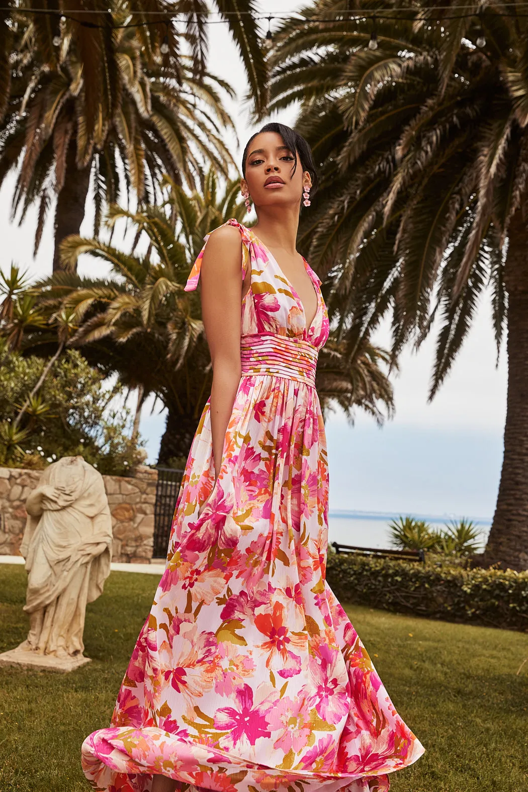 Abigal Floral Descanso Pleated Maxi Dress