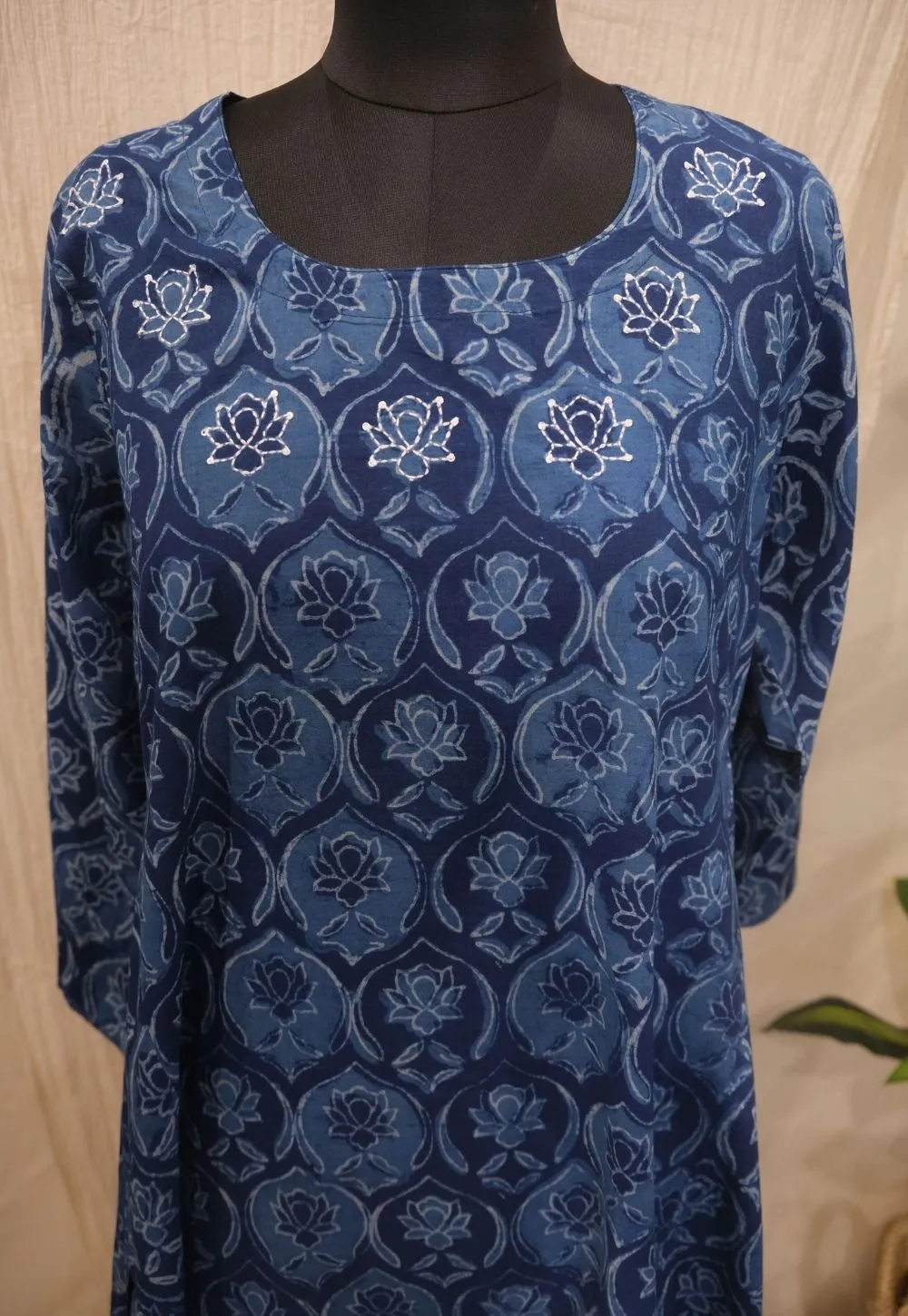 Ayrin Dabu Cotton Kurta