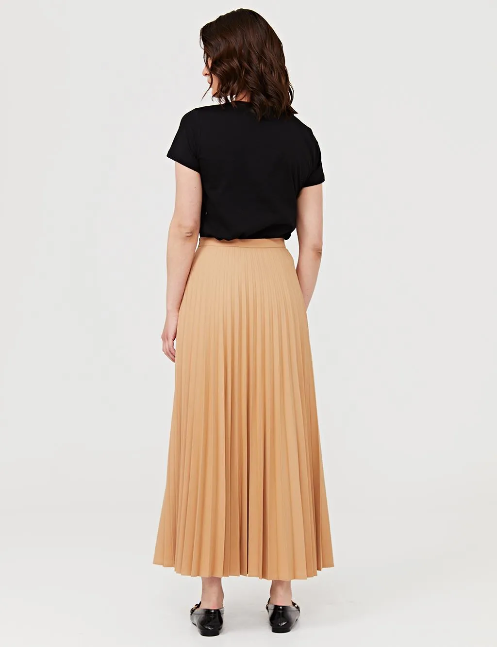 Basic Pleated Skirt Camel SZ 12501