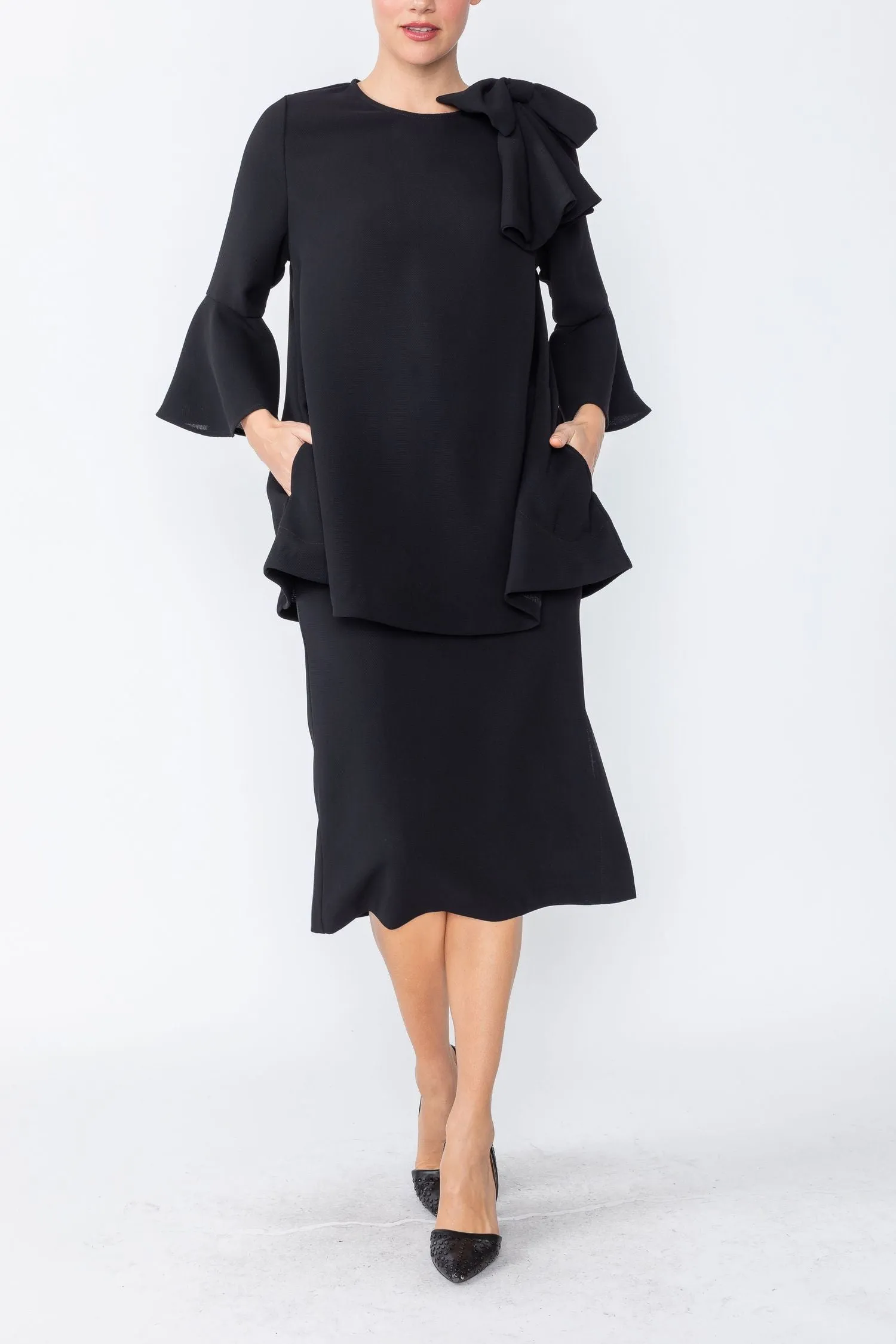 Black A-Line Cube Poly Tunic Top