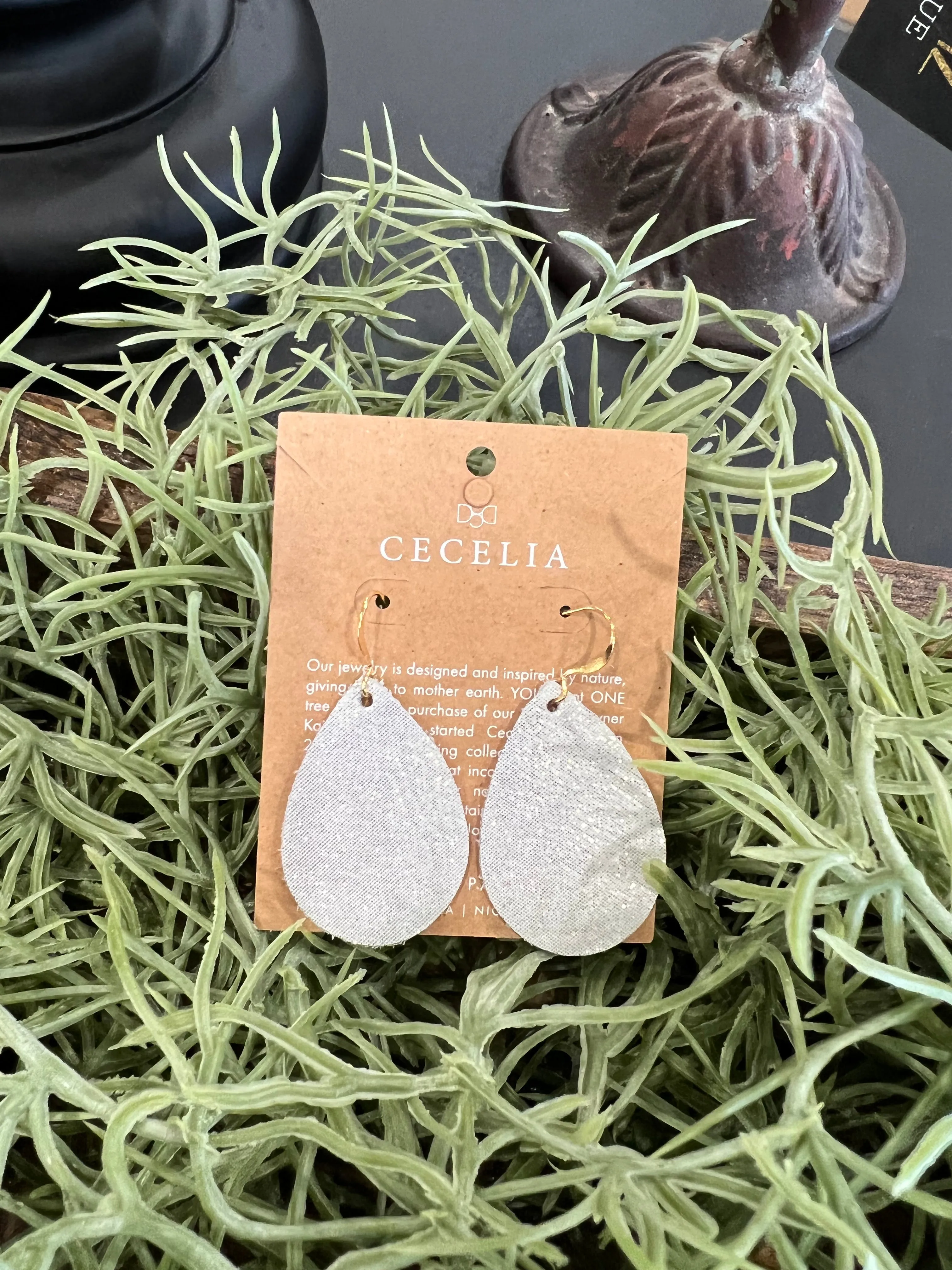 Cecelia Mini Earrings