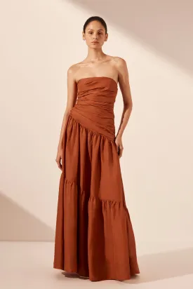 CELESTE STRAPLESS TIERED MAXI DRESS - RUST