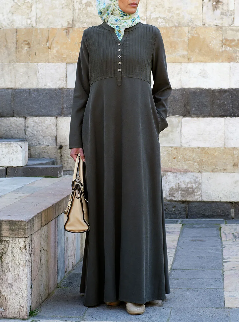 Fine Pleats Abaya