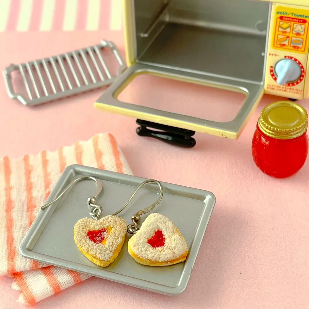 Linzer Hearts Cookie Mini Food Earrings