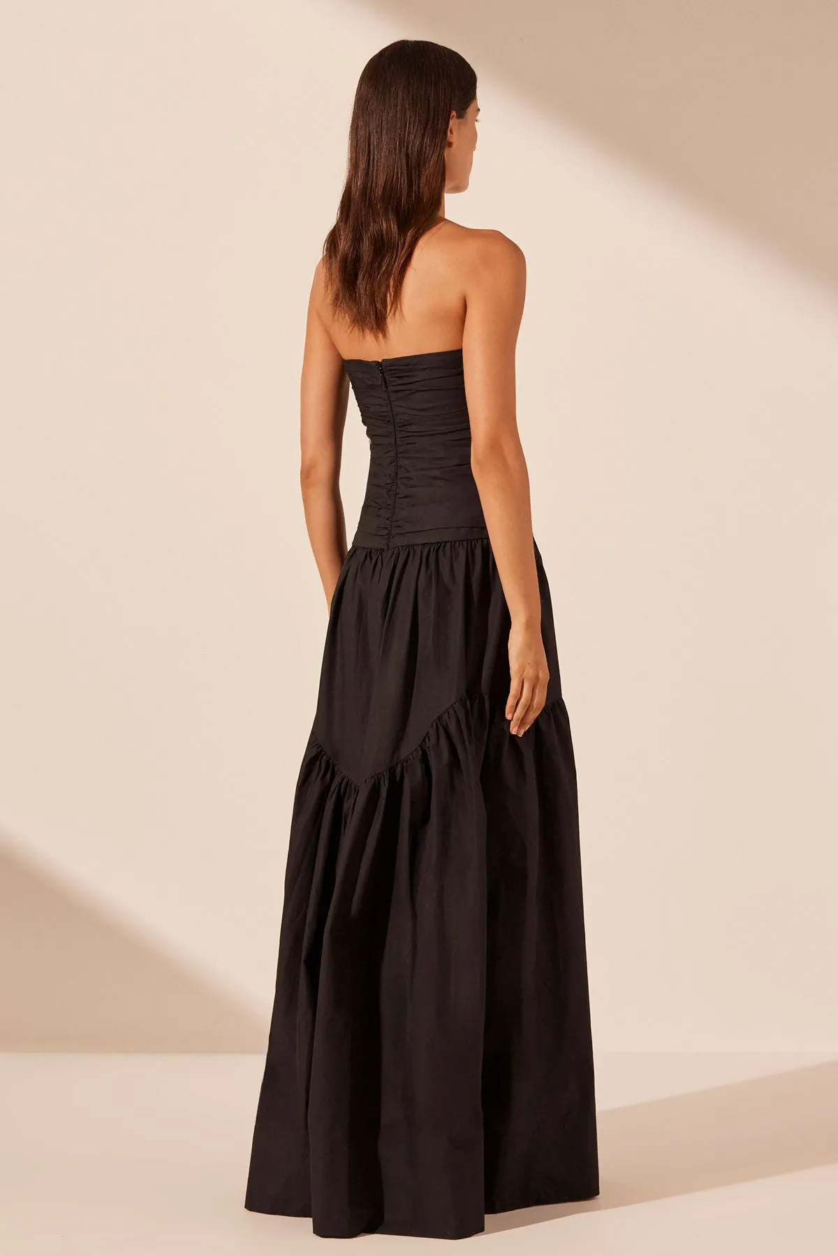 MAIORI CONTOUR RUCHED MAXI DRESS - BLACK