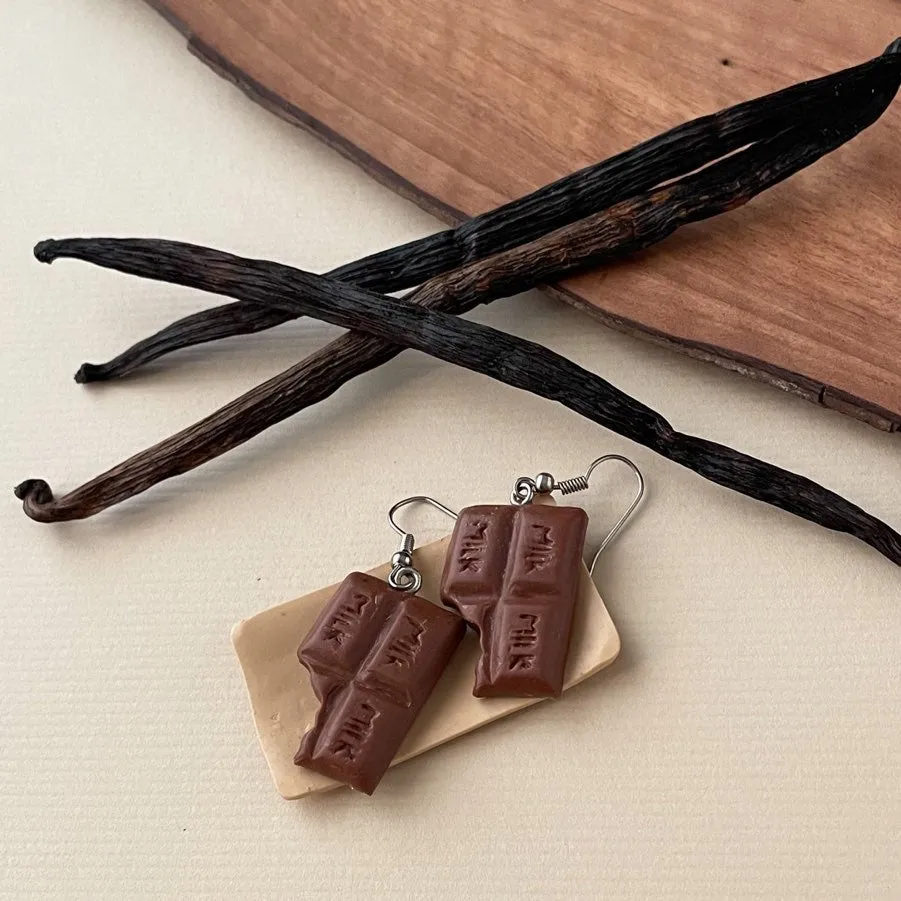 Milk Chocolate With Bite Mini Earrings