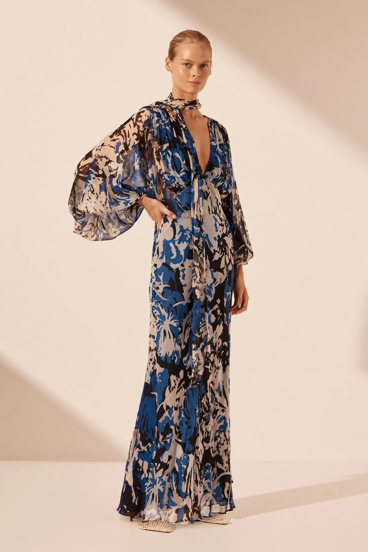 OLEA PLUNGE BALLOON SLEEVE MAXI DRESS