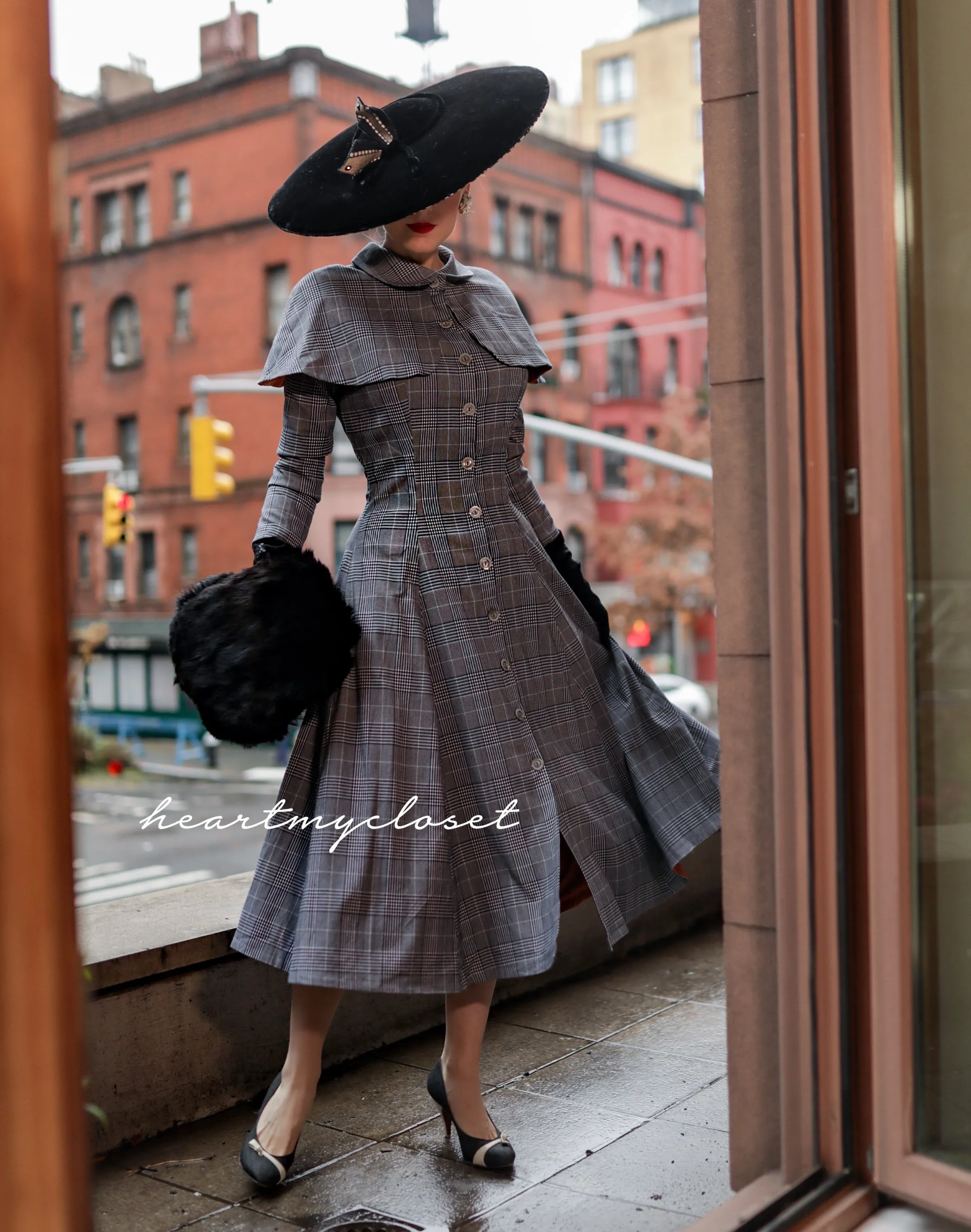 Plaid Caroline - 1950s dress with matching cape