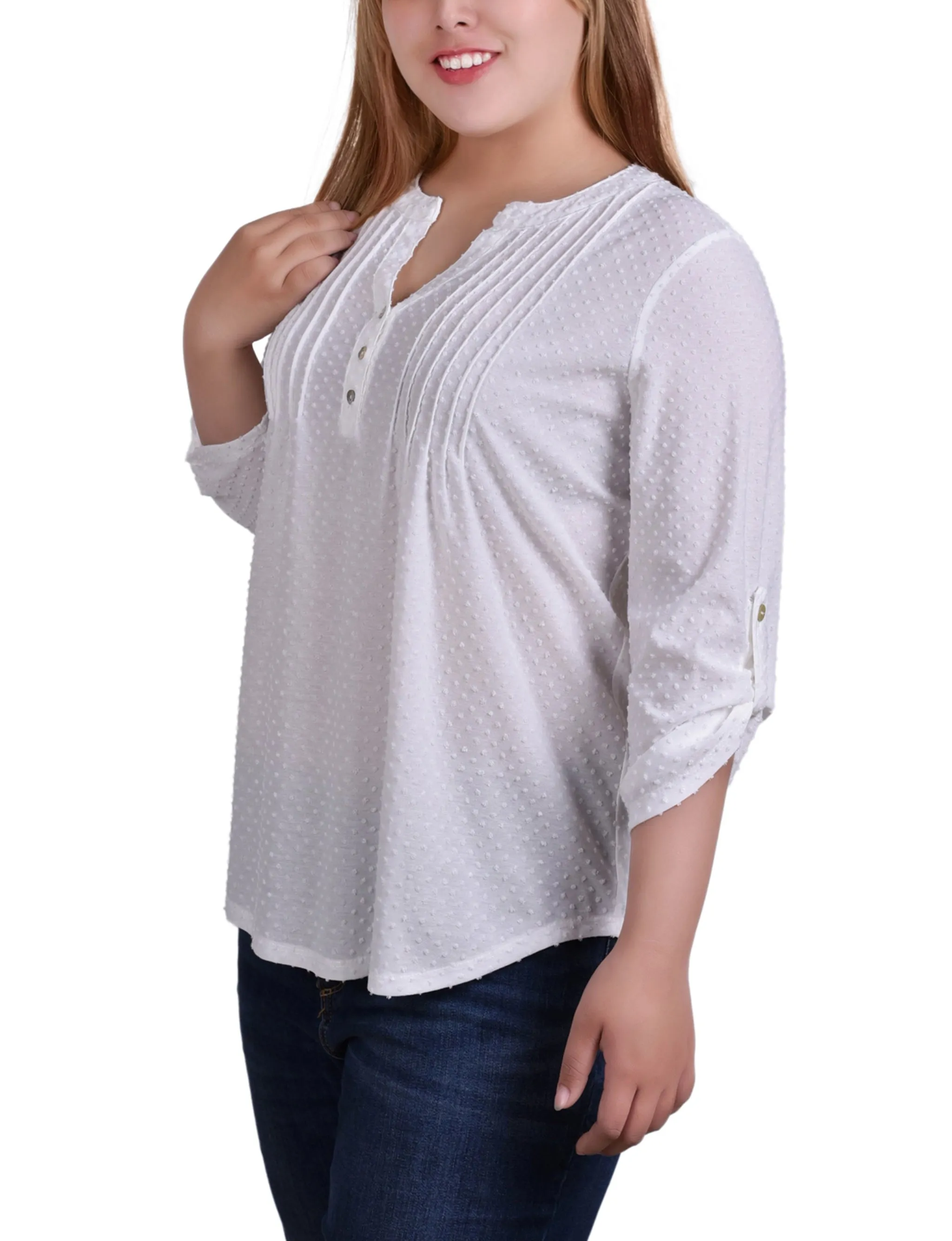 Plus Size 3/4 Tab Sleeve Y Neck Top