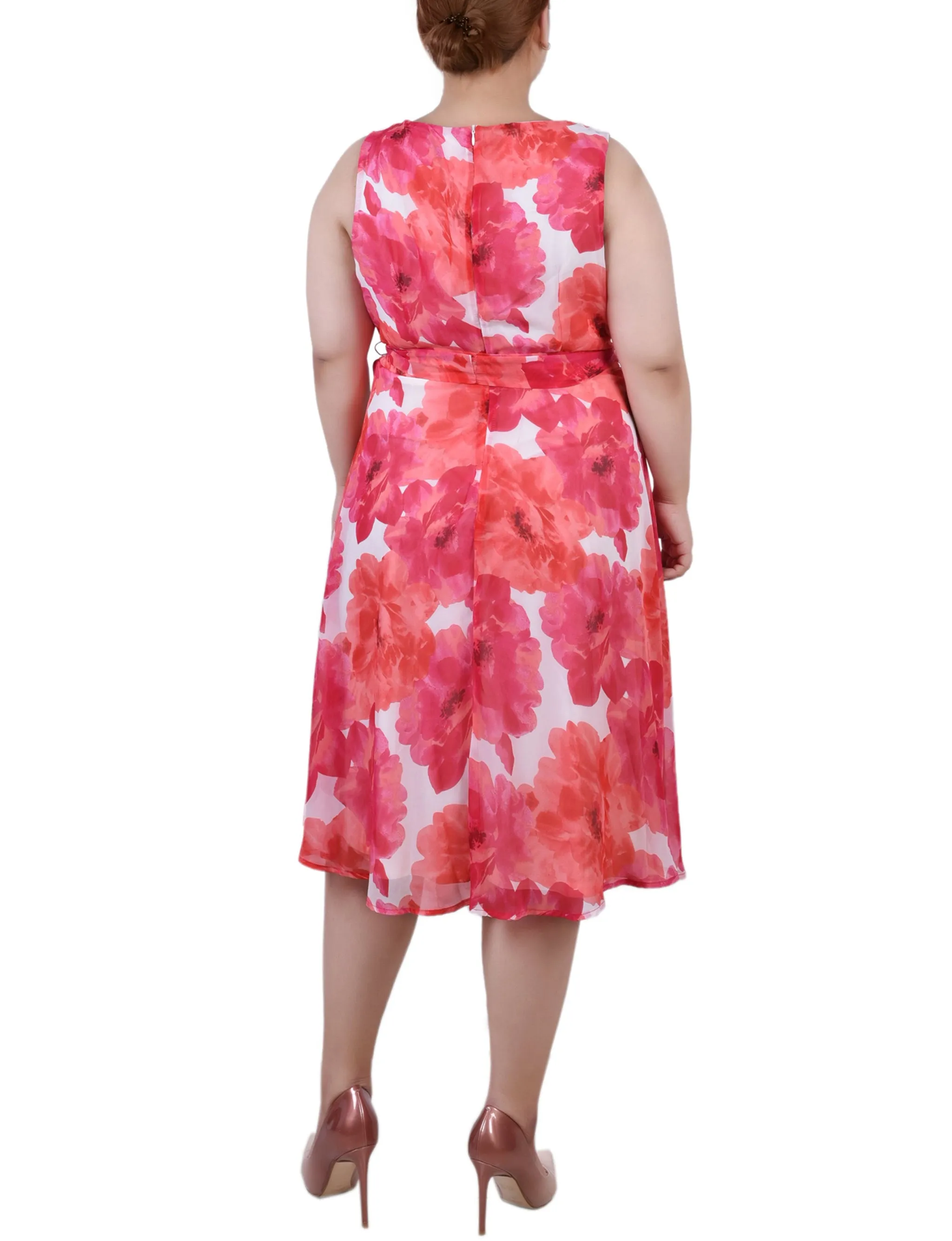 Plus Size Sleeveless Chiffon Belted Dress