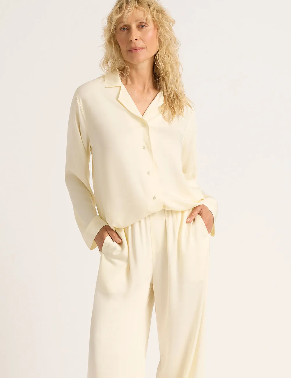 Vegan Silk Long Sleeve Sleep Shirt - Pearl