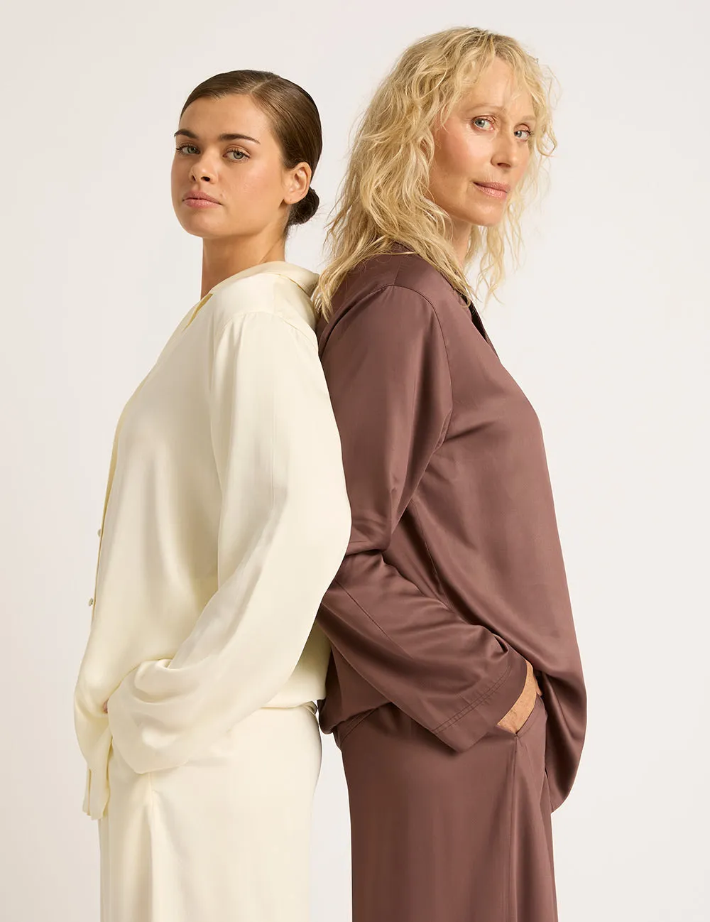 Vegan Silk Long Sleeve Sleep Shirt - Pearl